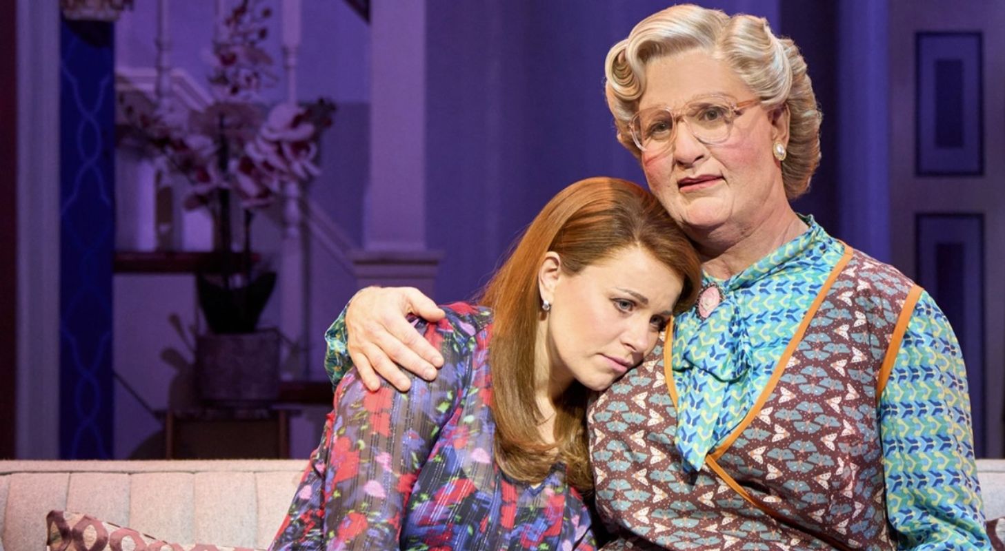Mrs Doubtfire is comforting another person
